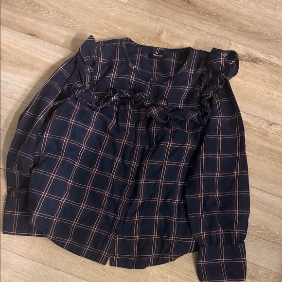 Madewell Tops - Madewell plaid blouse